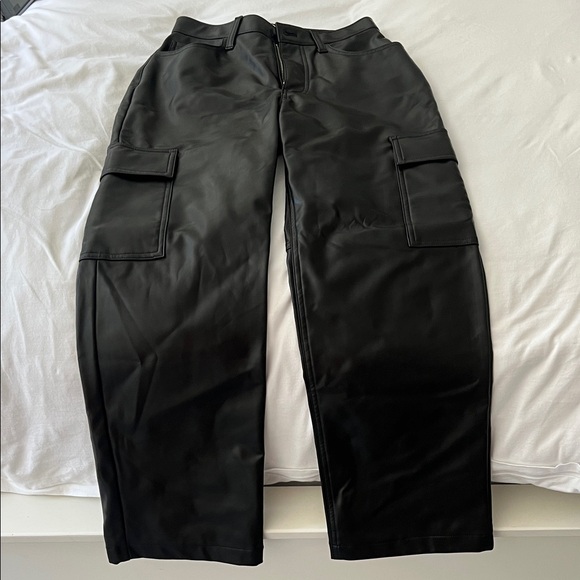 Abercrombie & Fitch Women’s Leather Cargo Pants - Picture 1 of 3